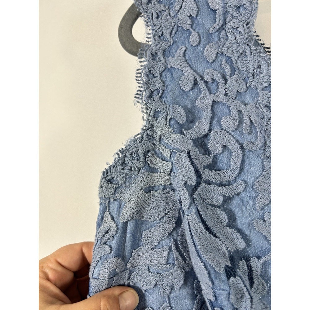 Tadashi Shoji Size 2 Lace Sheath Dress Periwinkle Blue V-Neck Ribbon Waist Party - Picture 6 of 15